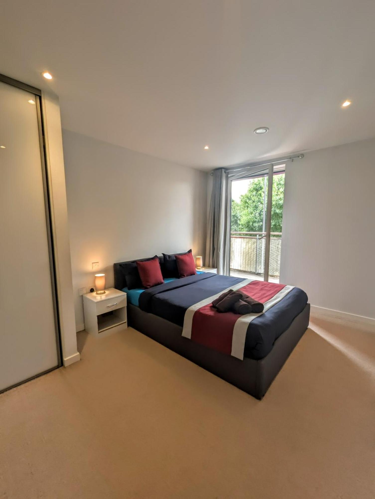 Apartament Modern Near Greenwich - Rooftop View