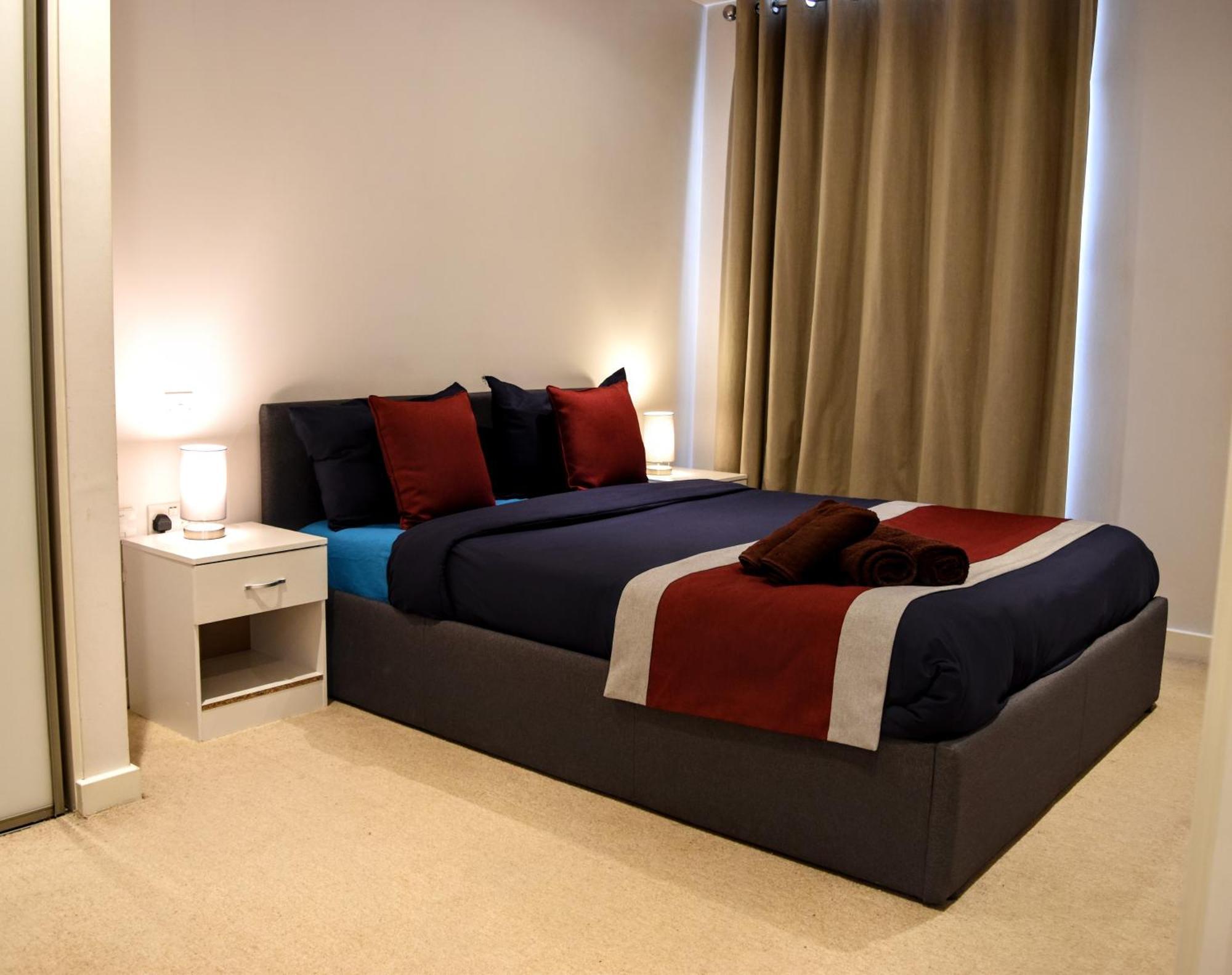 Modern Near Greenwich - Rooftop View * Londra